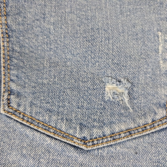 Universal Threads Distressed Jean Shorts - Picture 2 of 6